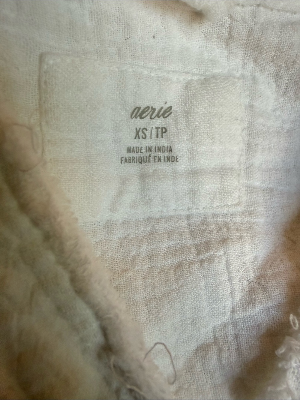 Aerie White Gauze Oversized Women’s Button Up Long Sleeve Shirt With Raw Hem XS - Picture 5 of 9